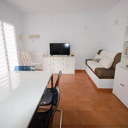 Holiday home Bungalow Isa *