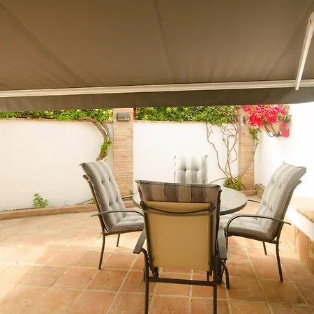 Bungalow Isa Holiday home Estepona